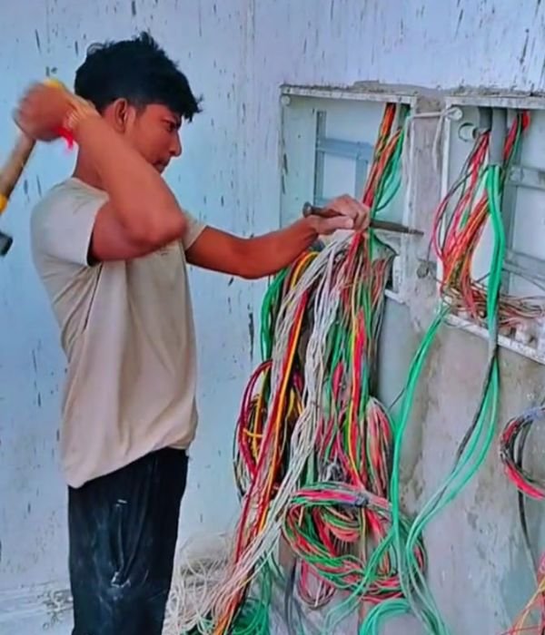aryan electrician work 2