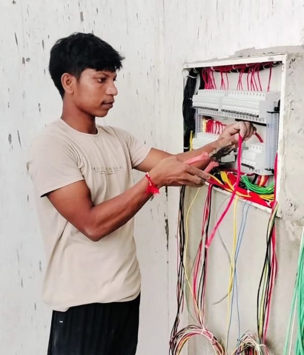 aryan electrician work
